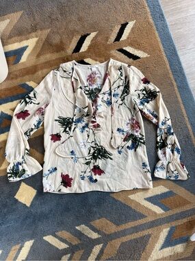 Floral Ruffle Tie-Neck Blouse in Cream